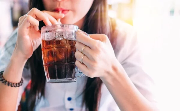 Carbonated soft drinks are one of the main contributors to weight gain and obesity