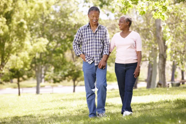 Daily walking is a simple and effective way to stabilize blood pressure
