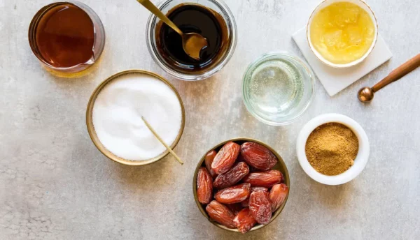 Sugar alternatives like fruits, vegetables, and nuts help maintain a sugar-free diet